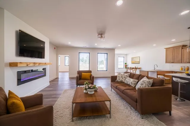 $439,900 | 117 Altavista Drive, Detroit Lakes, MN 56501