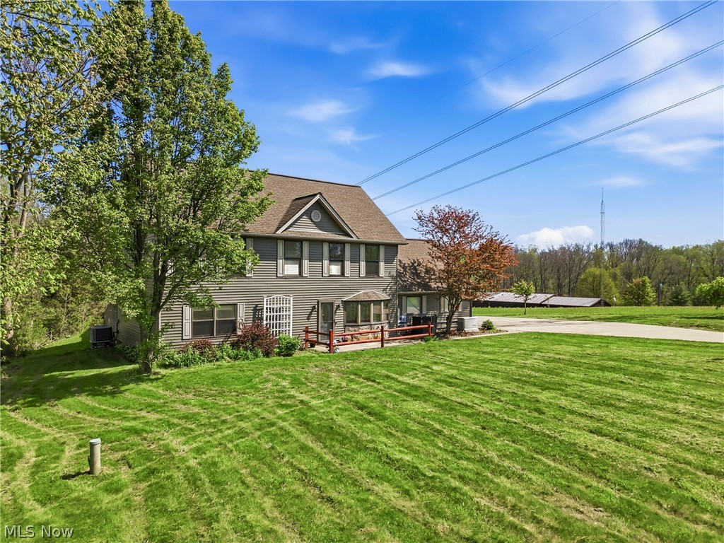 10328 Leffingwell Road Canfield, OH 44406 - Photo 3 of 45