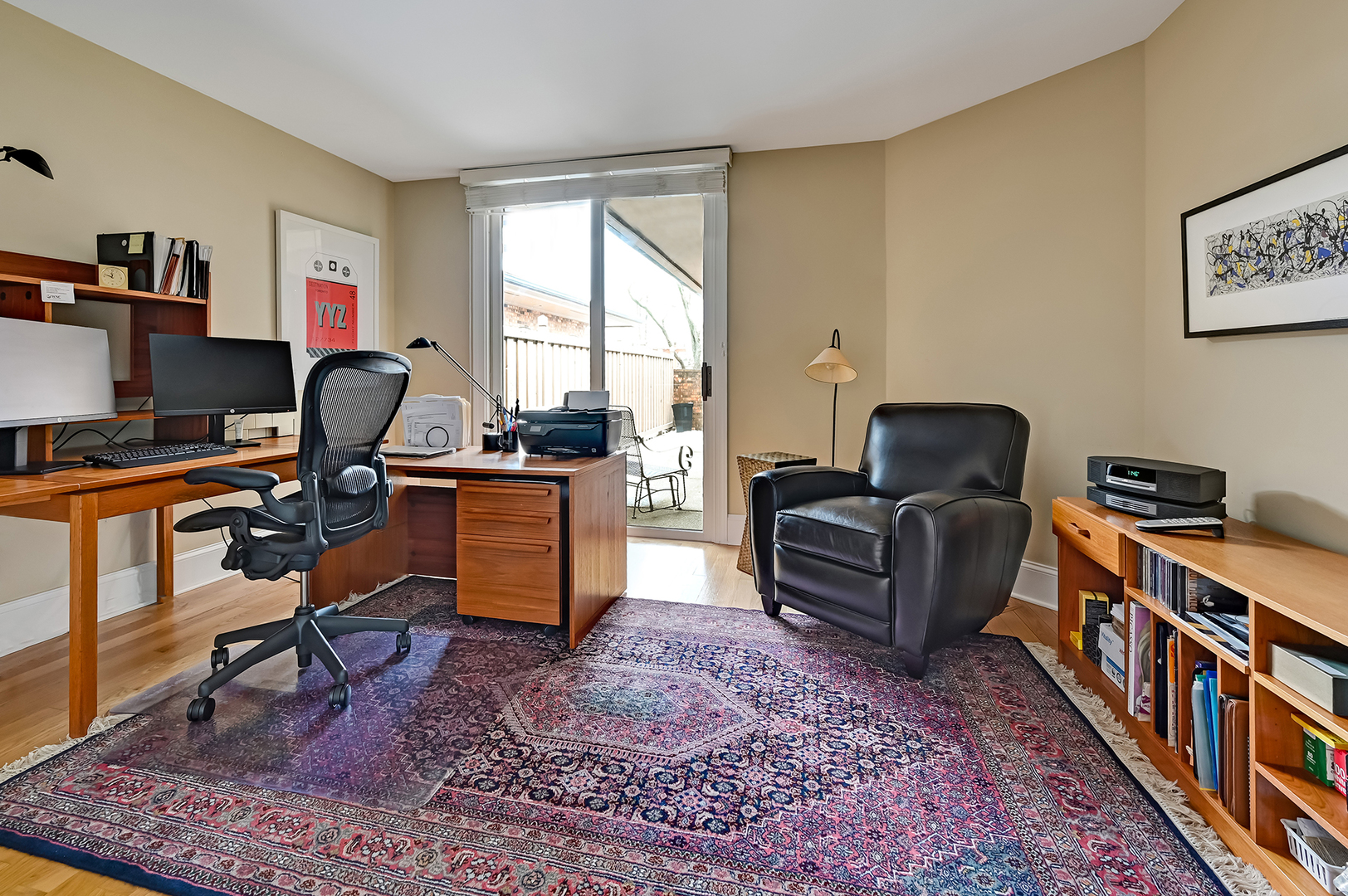 1208 Indian Trail Road, Unit 3E Hinsdale, IL 60521 - Photo 12 of 24 a bedroom with furniture and a window