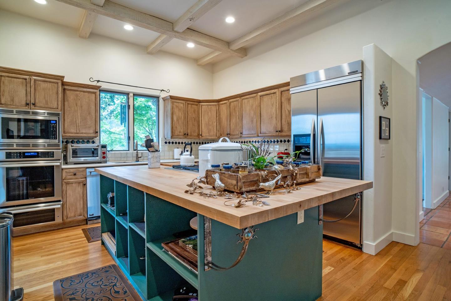 11430 Saddle Road Monterey, CA 93940 - Photo 12 of 39 Gallery Image 12