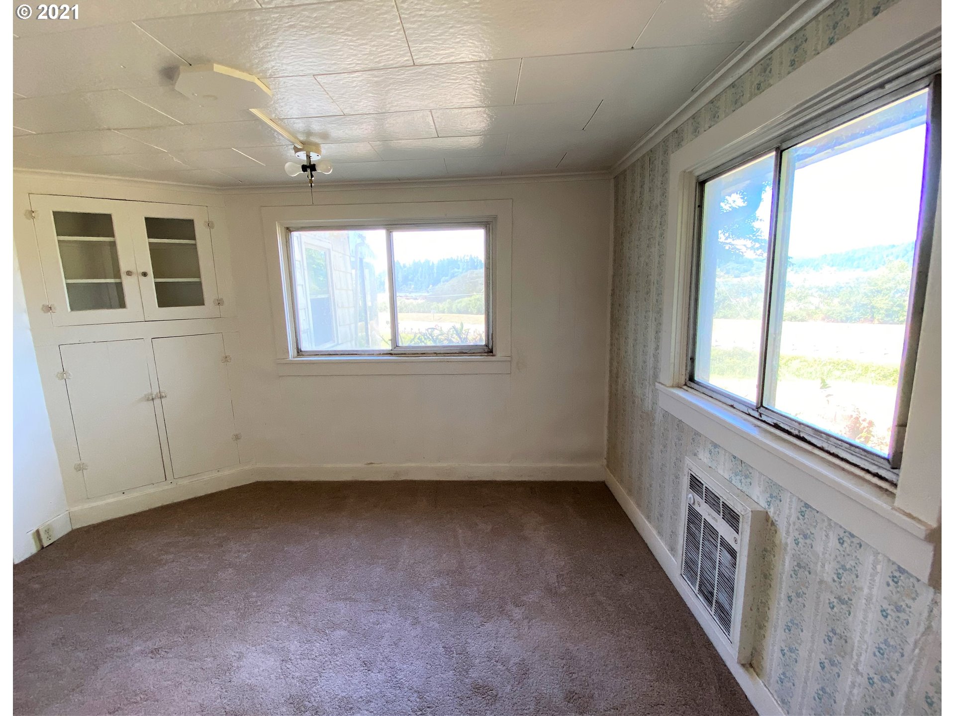 170 Elm Avenue Reedsport, OR 97467 - Photo 15 of 23