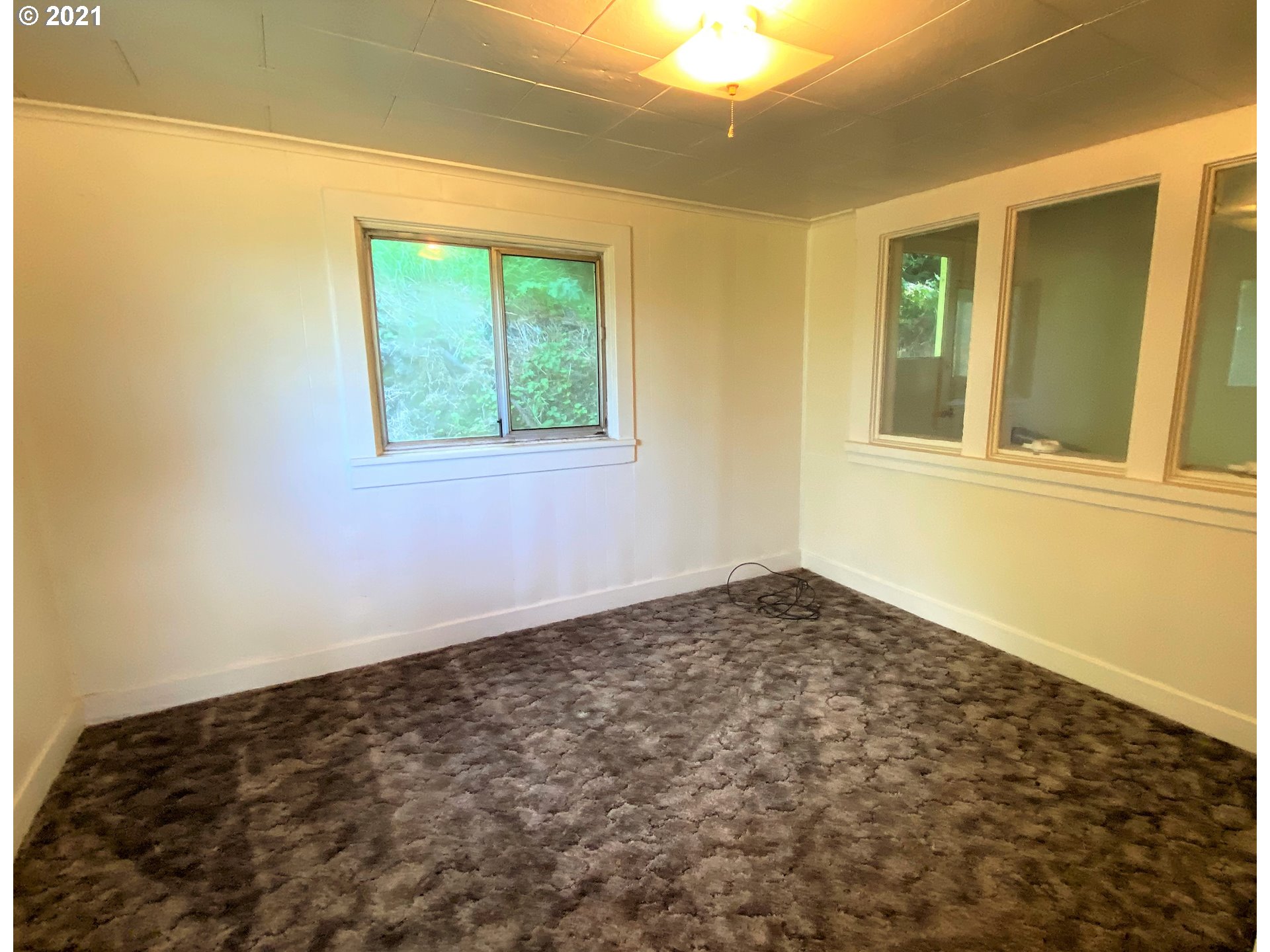 170 Elm Avenue Reedsport, OR 97467 - Photo 16 of 23