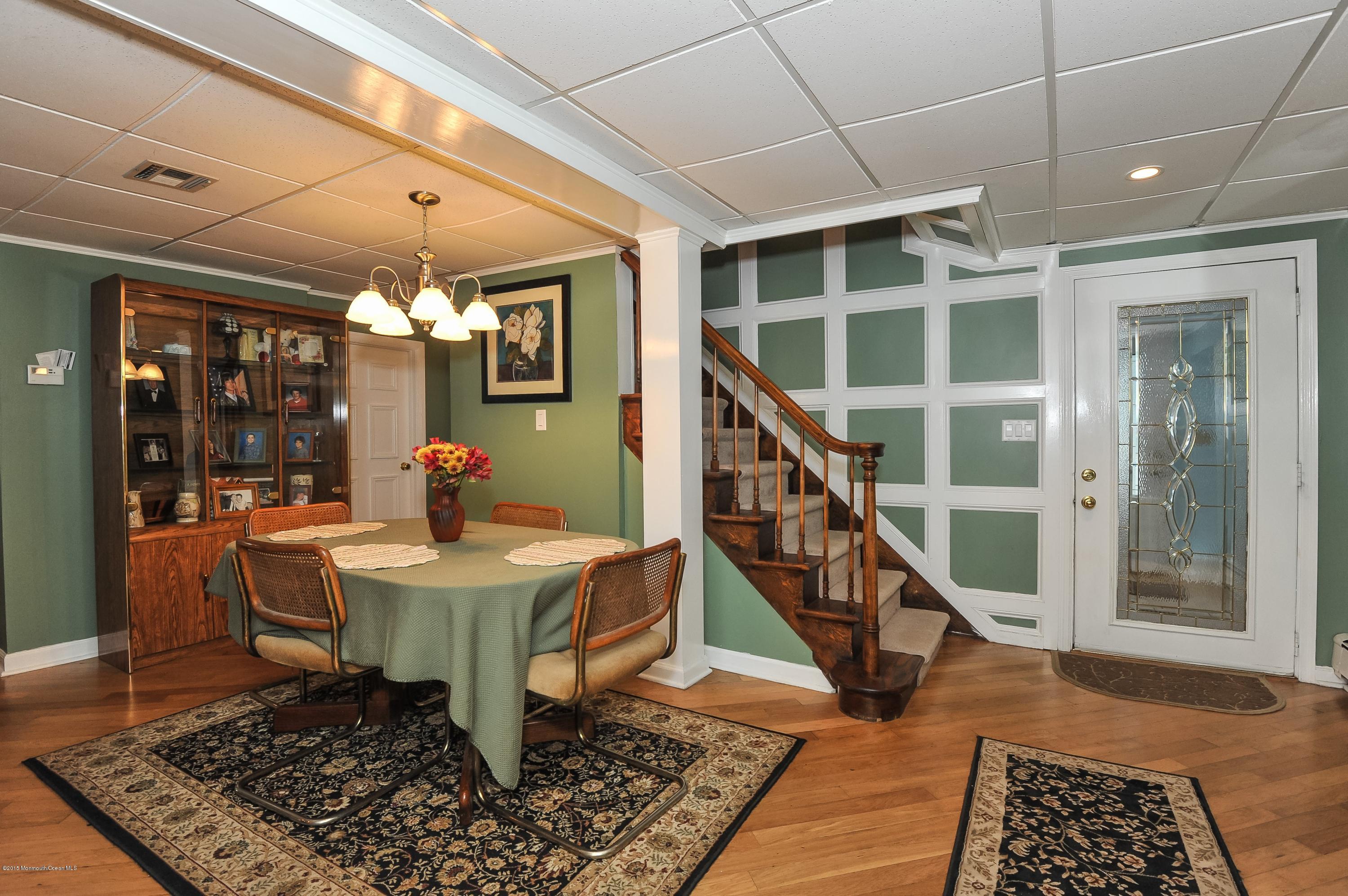 54 Brown Road Morganville, NJ 07751 - Photo 7 of 23 011_Dining Area