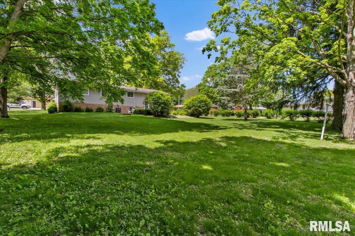 1518 Division Street Metamora, IL 61548 - Photo 6 of 12