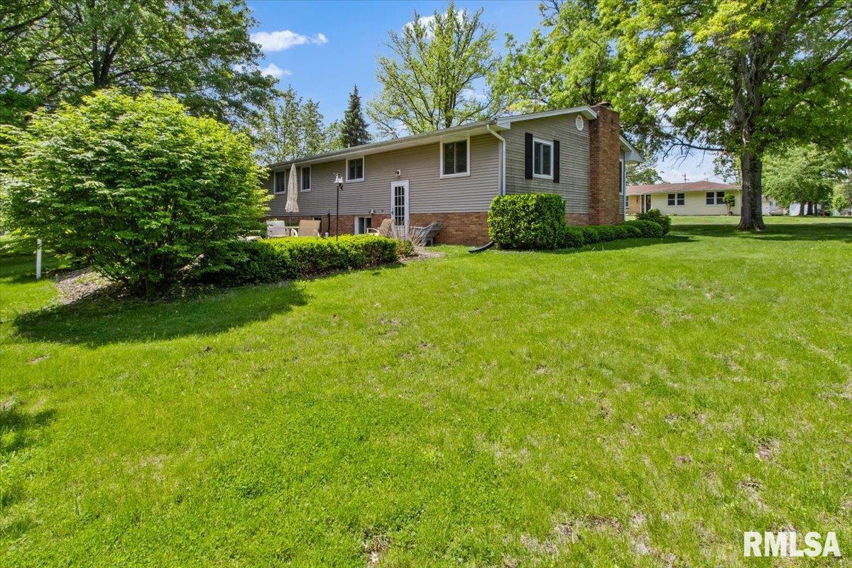 1518 Division Street Metamora, IL 61548 - Photo 7 of 12