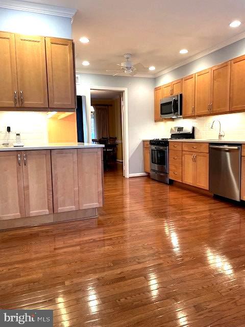 2400 Falling Creek Road Silver Spring, MD 20904 - Photo 16 of 27 Kitchen