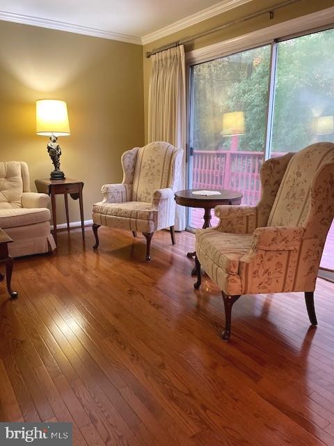 2400 Falling Creek Road Silver Spring, MD 20904 - Photo 19 of 27 Living Room