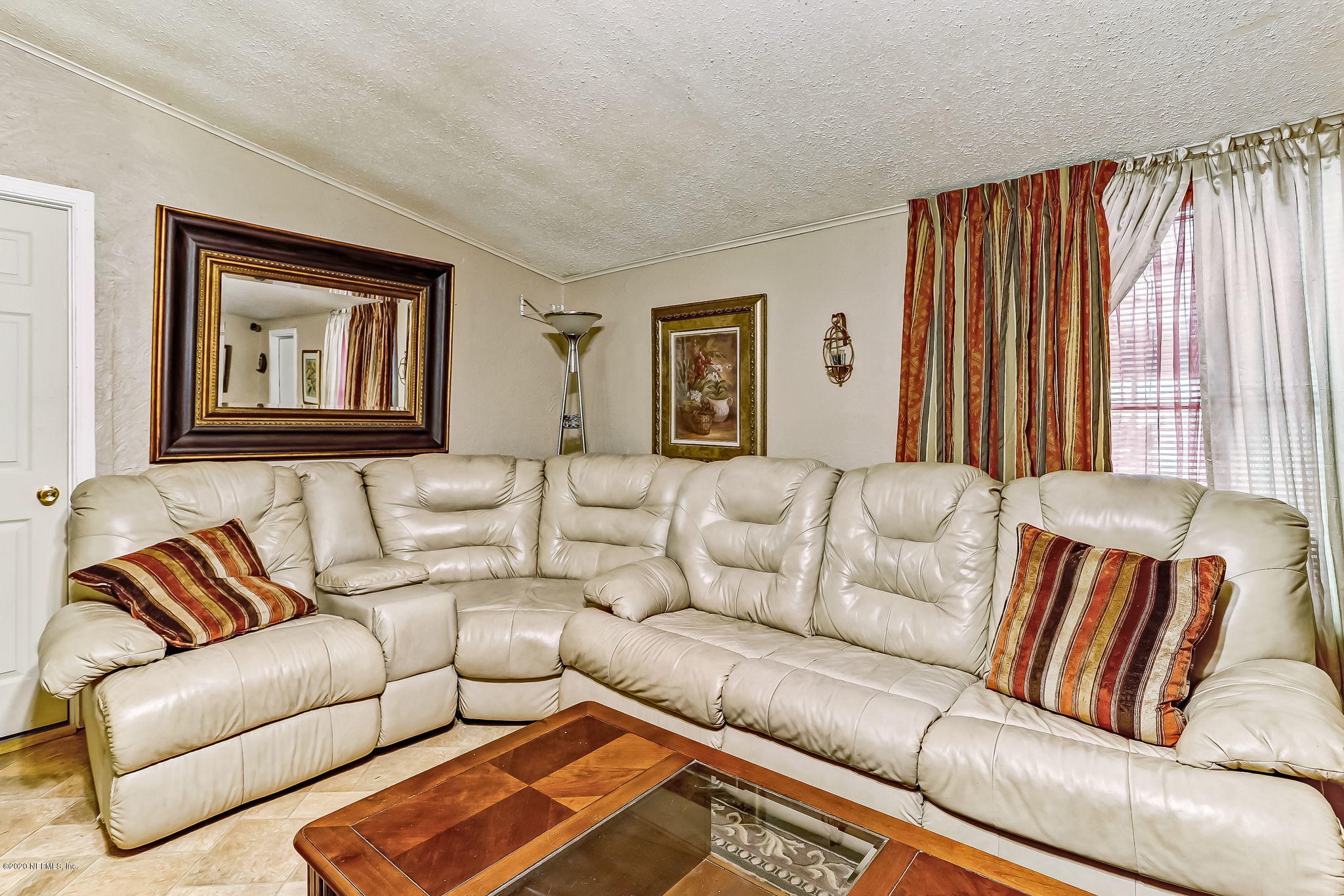 85161 Joann Road Yulee, FL 32097 - Photo 17 of 46 85161+Joann+Rd+Yulee-8-web-Living+Room