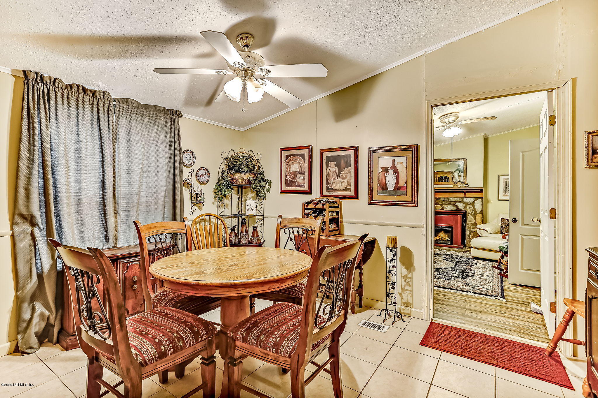 85161 Joann Road Yulee, FL 32097 - Photo 23 of 46 85161+Joann+Rd+Yulee-14-web-Dining+Room