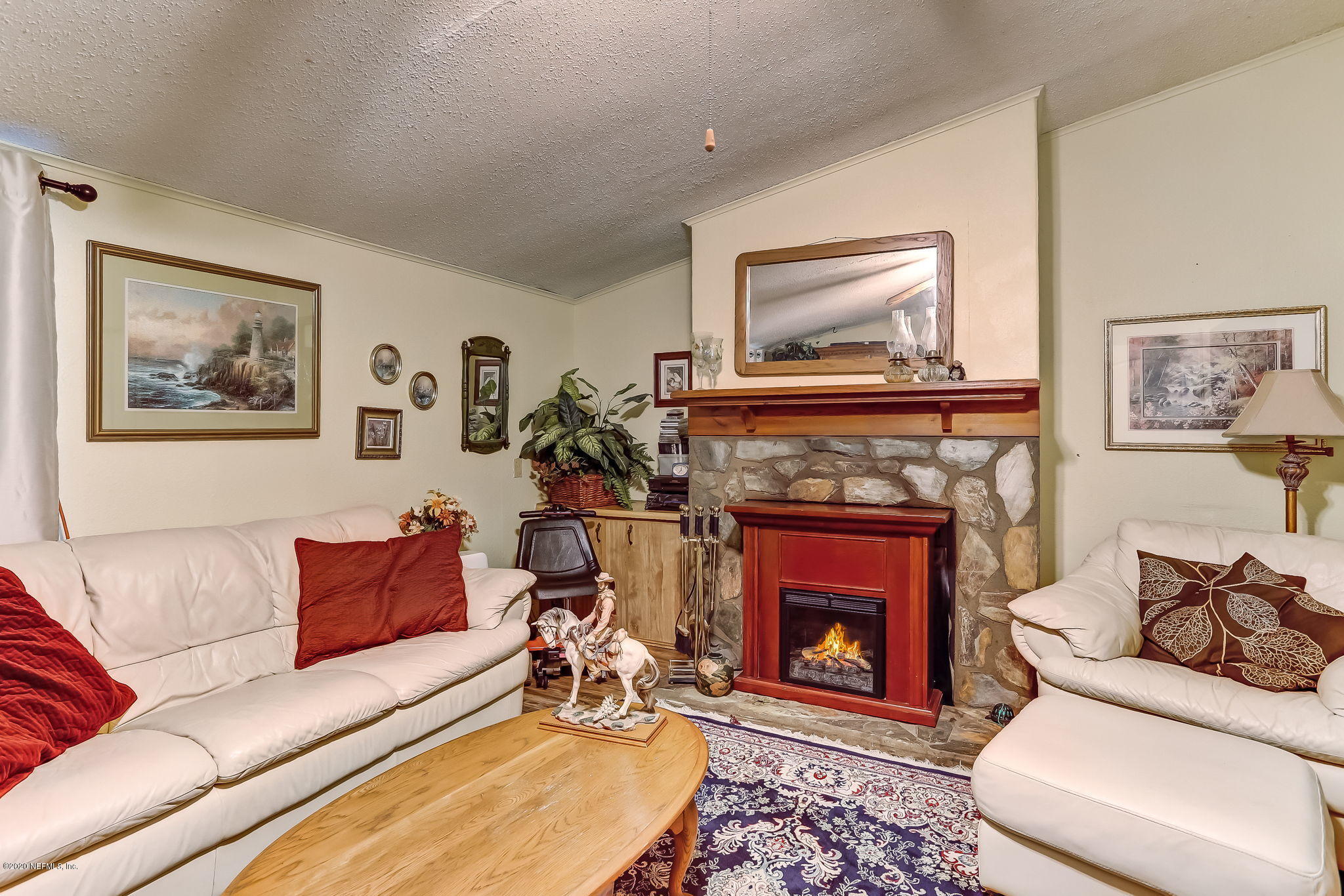 85161 Joann Road Yulee, FL 32097 - Photo 26 of 46 85161+Joann+Rd+Yulee-17-web-Family+Room