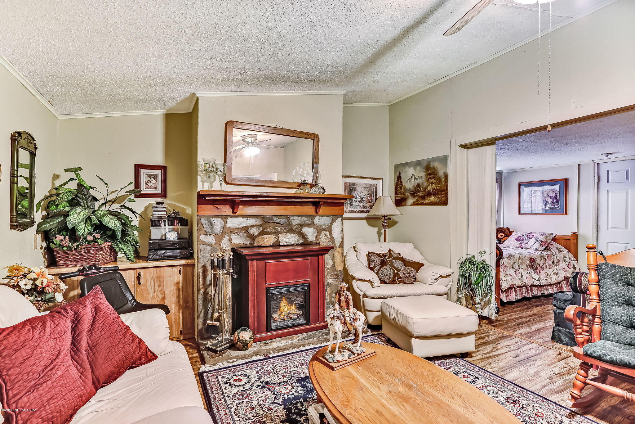 85161 Joann Road Yulee, FL 32097 - Photo 27 of 46 85161+Joann+Rd+Yulee-18-web-Family+Room
