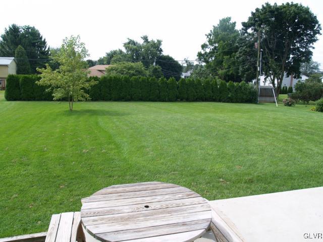 1009 Place Road Bethlehem, PA 18017 - Photo 3 of 32 Gallery Image 3