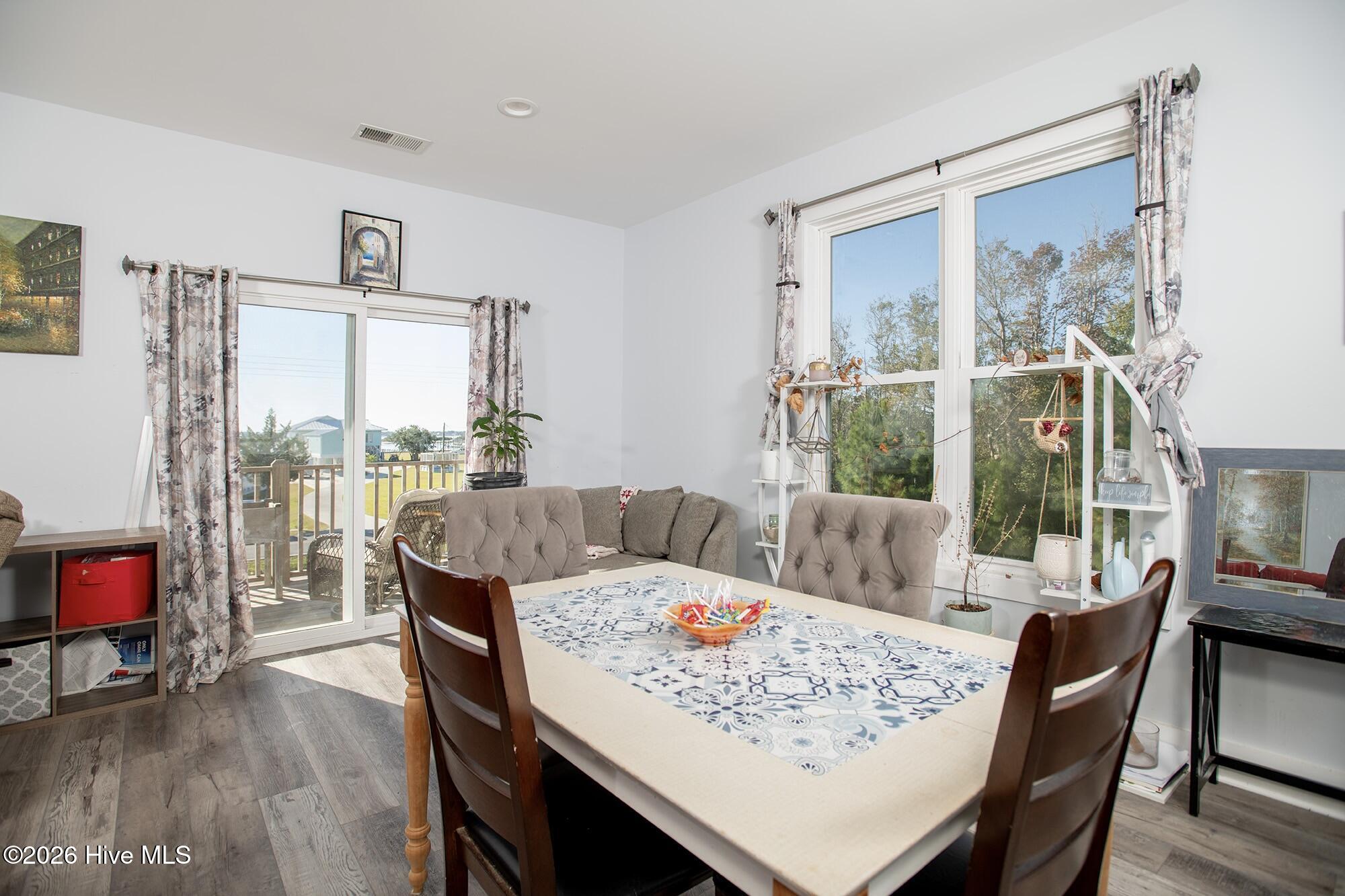 278 Live Oak Road Newport, NC 28570 - Photo 7 of 30 278 LIVE OAK (9)