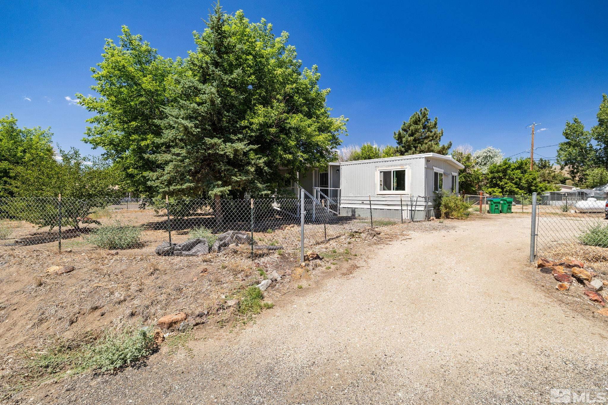 3745 Meadowlark Drive Reno, NV 89508 - Photo 5 of 33 Photo 5