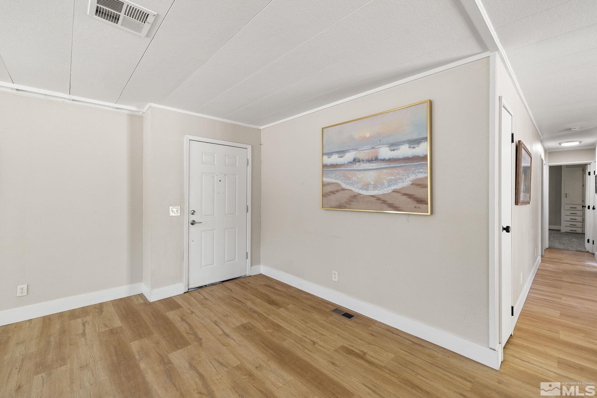 3745 Meadowlark Drive Reno, NV 89508 - Photo 8 of 33 Photo 8