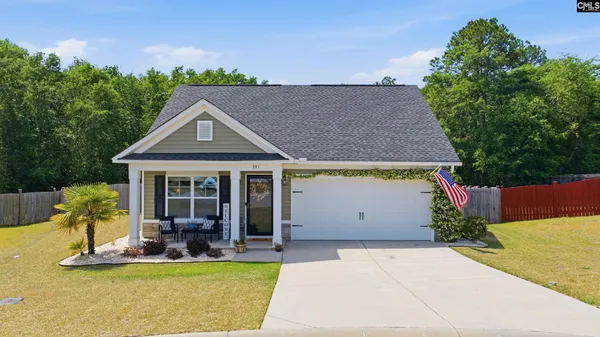 $282,500 | 391 Summer Creek Drive, West Columbia, SC 29172