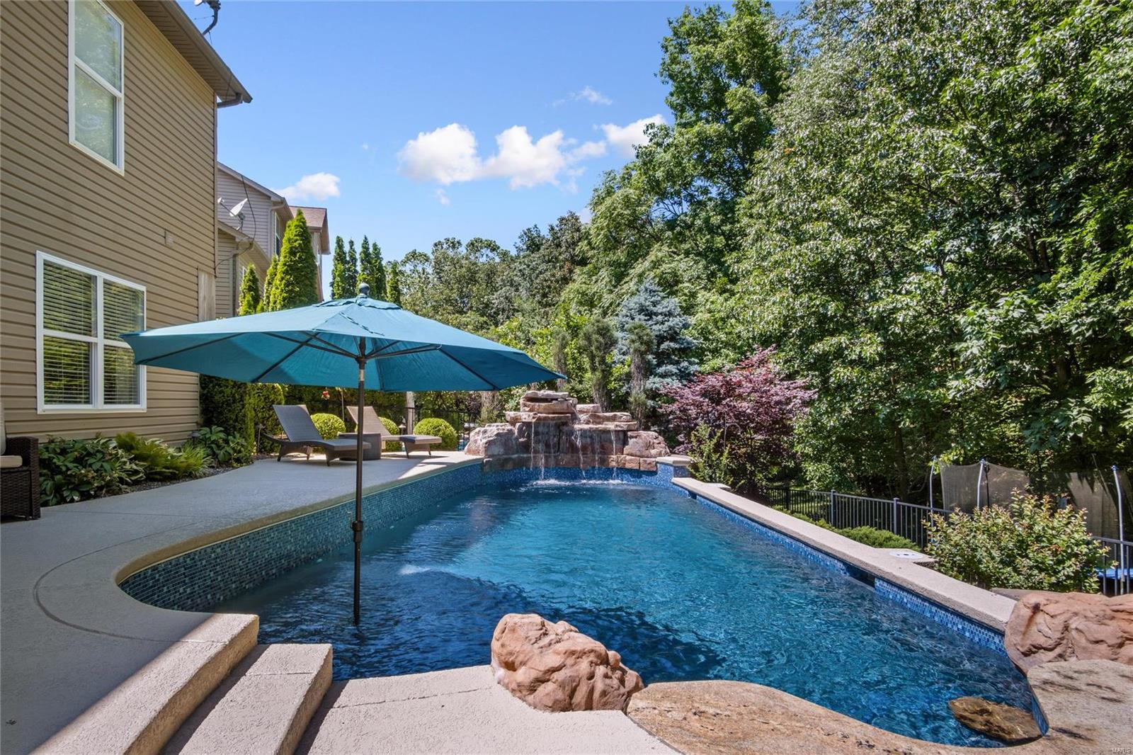 1479 Heritage Valley Drive High Ridge, MO 63049 - Photo 2 of 53