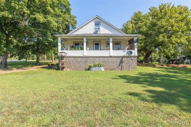 $340,000 | 1804 Winn Street, Piedmont, MO 63957