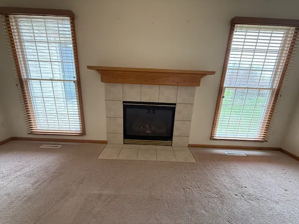 $334,900 | 34 Madison Circle, Davenport, IA 52806