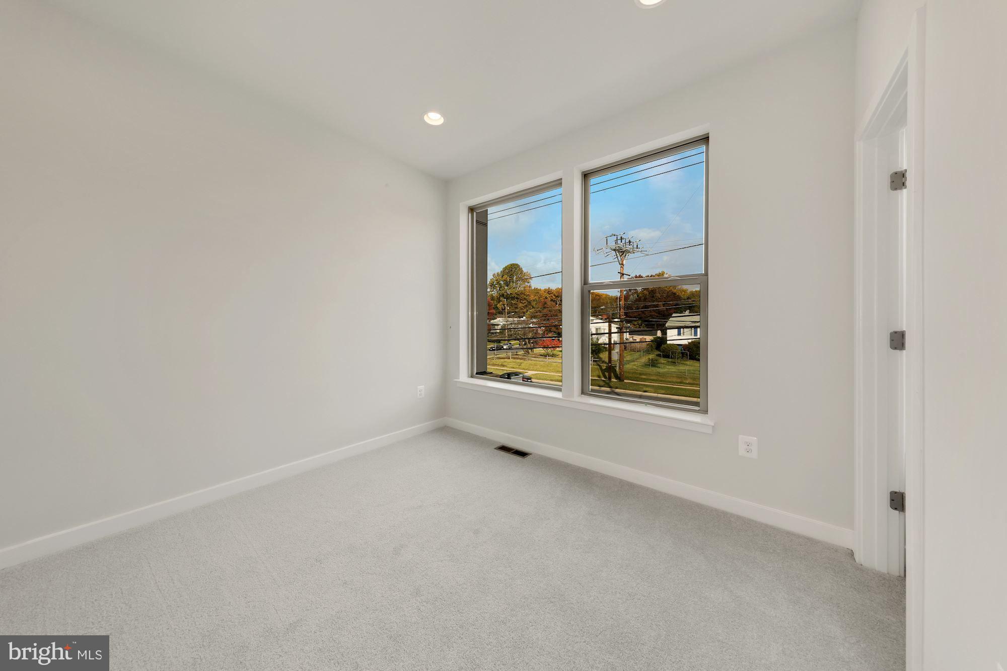 5134 Randolph Road North Bethesda, MD 20852 - Photo 17 of 26 Gallery Image 17