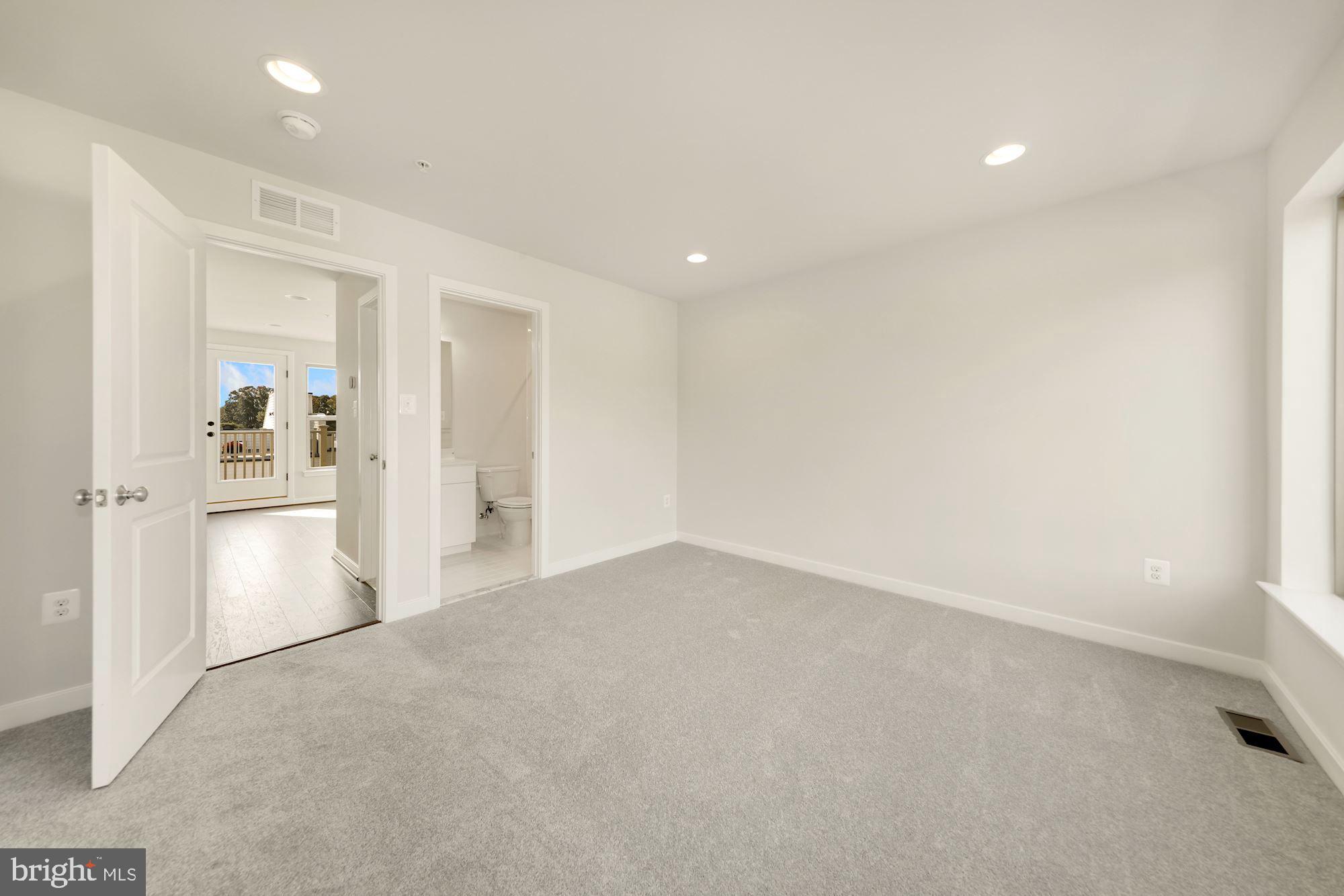 5134 Randolph Road North Bethesda, MD 20852 - Photo 23 of 26 Gallery Image 23
