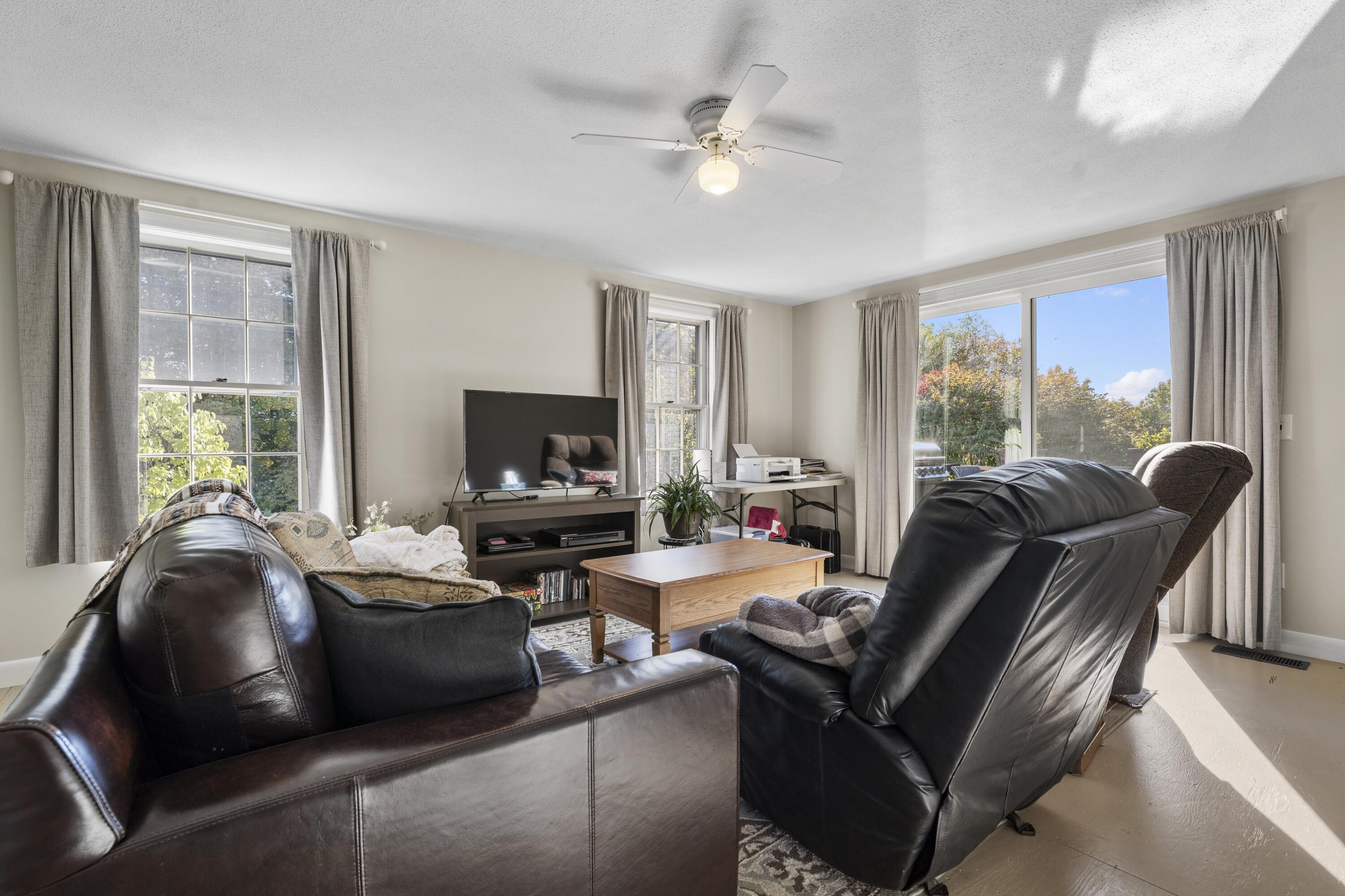 772 Prescott Road Manchester, ME 04351 - Photo 10 of 44 DSC04576
