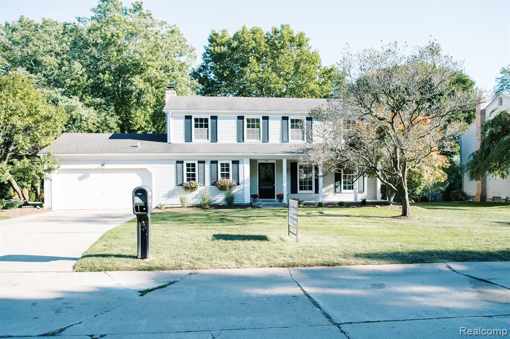 749 Spartan Drive Rochester Hills, MI 48309 - Photo 1 of 49
