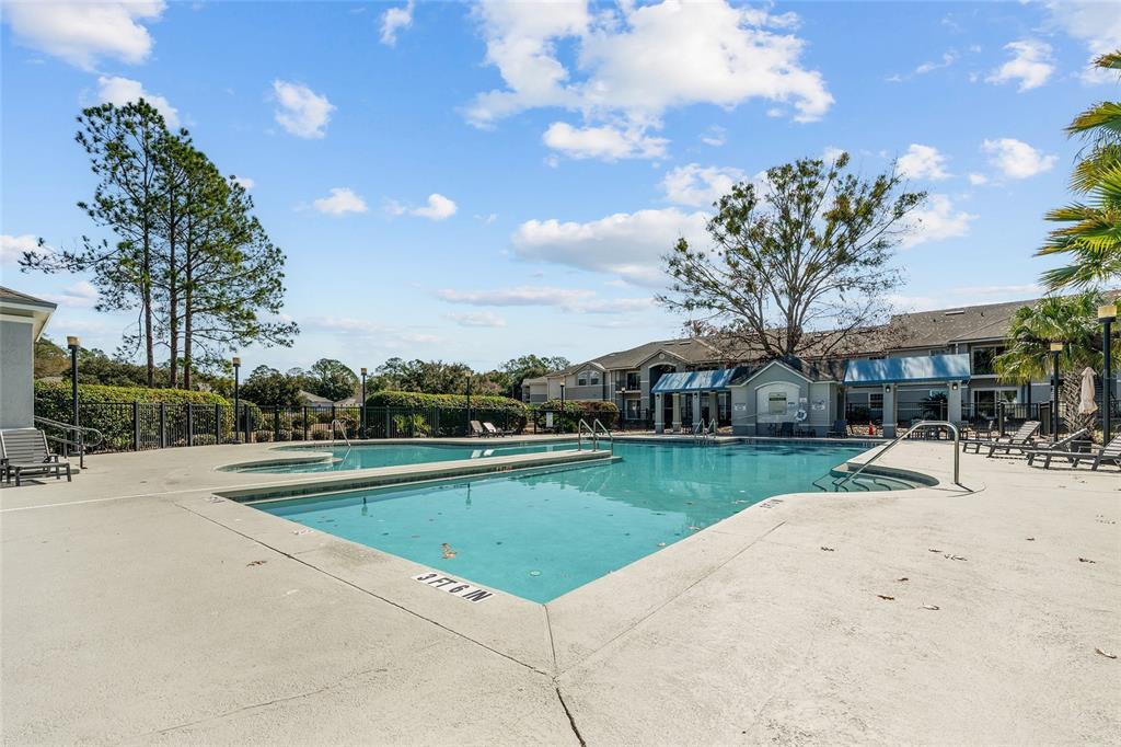 3705 Southwest 27th Street, Unit 828 Gainesville, FL 32608 - Photo 20 of 24