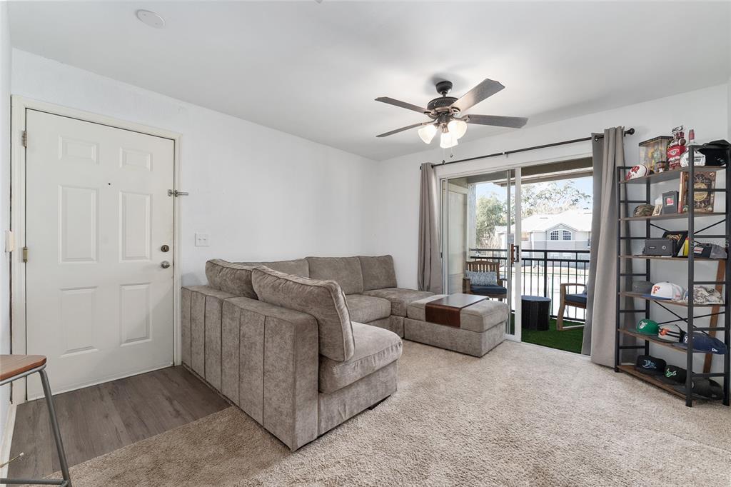 3705 Southwest 27th Street, Unit 828 Gainesville, FL 32608 - Photo 3 of 24