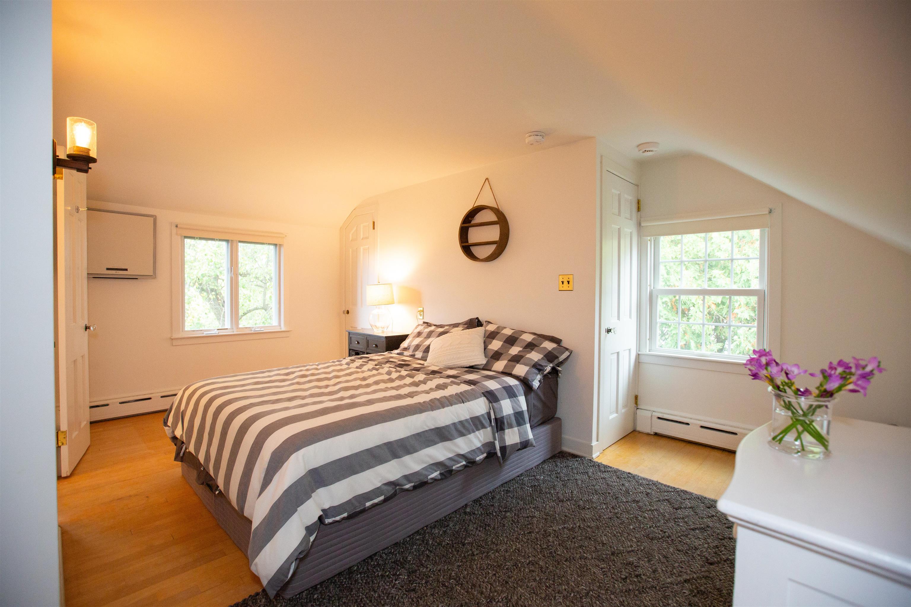 151 Crescent Road Burlington, VT 05401 - Photo 25 of 34