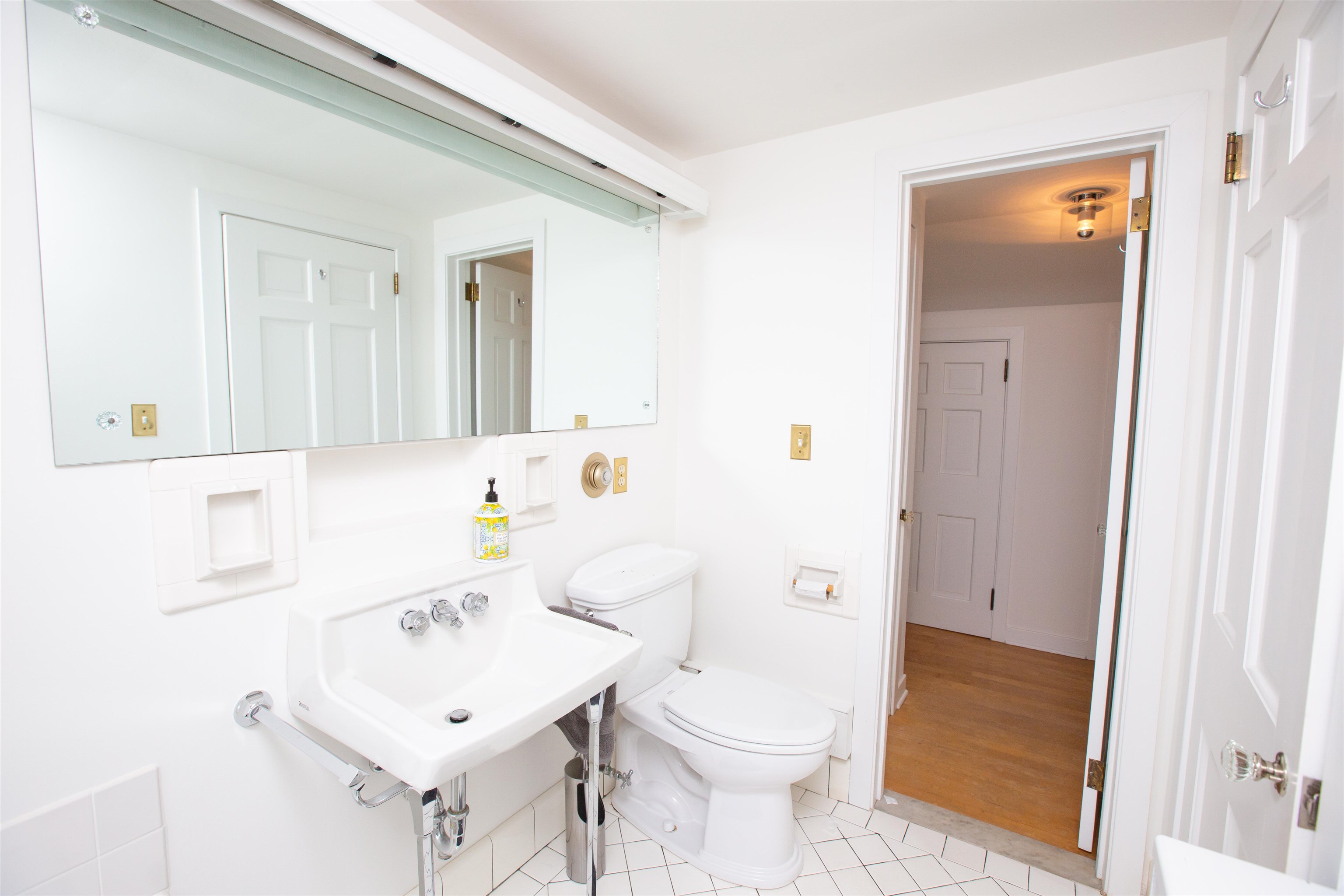 151 Crescent Road Burlington, VT 05401 - Photo 27 of 34