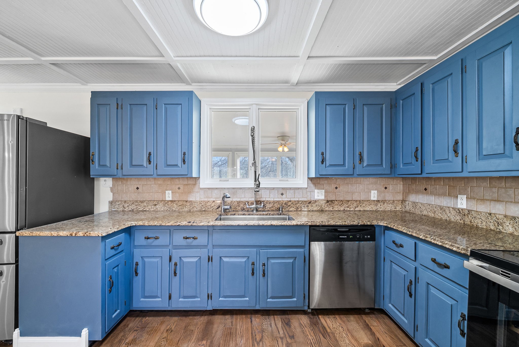 938 Belmont Road Clarksville, TN 37040 - Photo 8 of 52