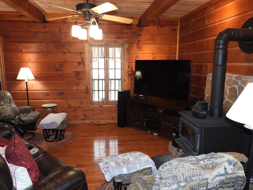 344 Trim Road Morrisonville, NY 12962 - Photo 9 of 36 Gallery Image 9