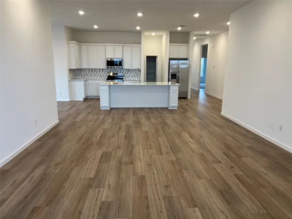 $369,990 | 2611 Pine Bluff Drive, Rosenberg, TX 77469