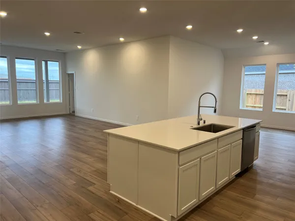 $369,990 | 2611 Pine Bluff Drive, Rosenberg, TX 77469