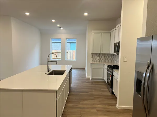 $369,990 | 2611 Pine Bluff Drive, Rosenberg, TX 77469