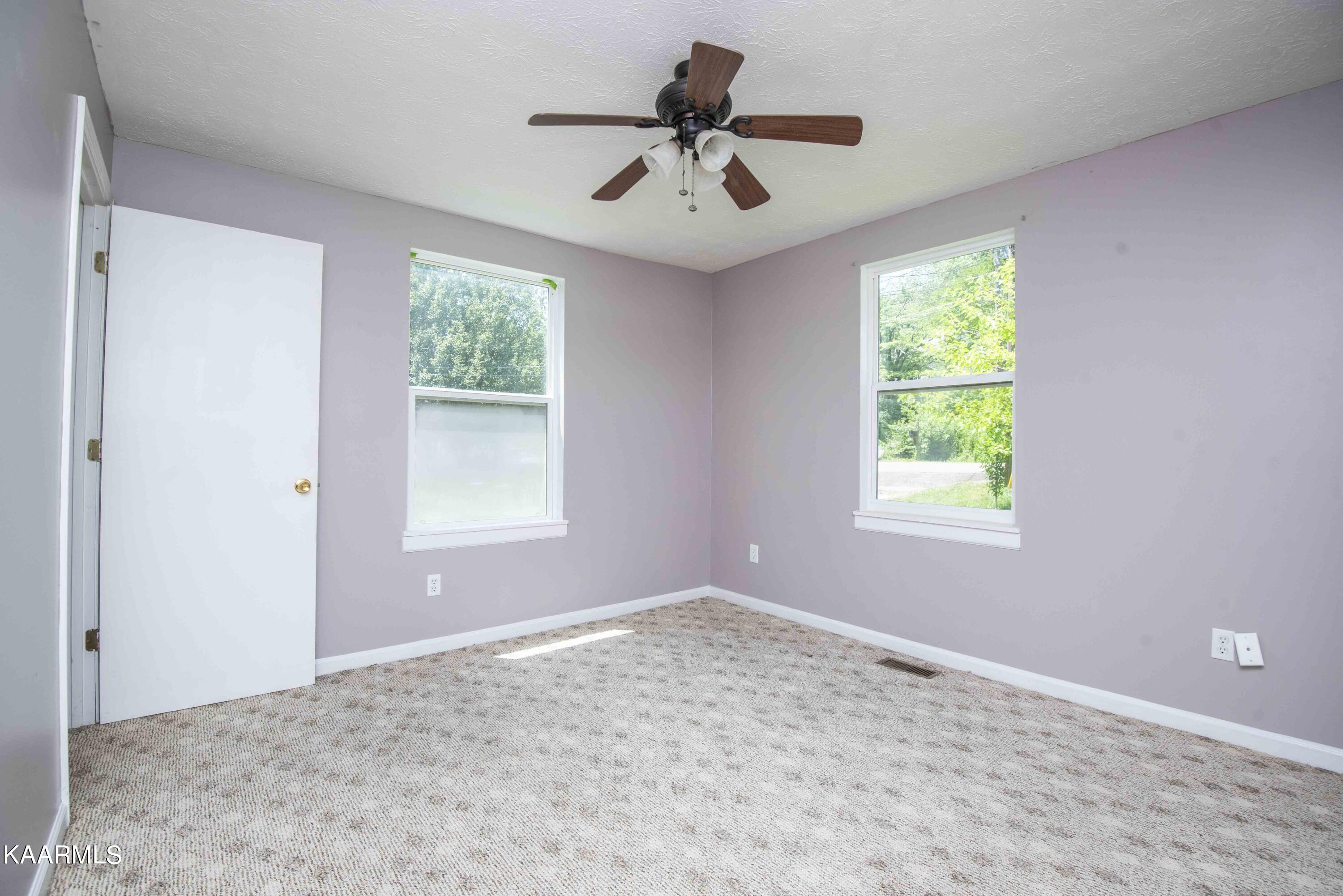 616 Hillview Road Knoxville, TN 37919 - Photo 13 of 31 second bed 2_1