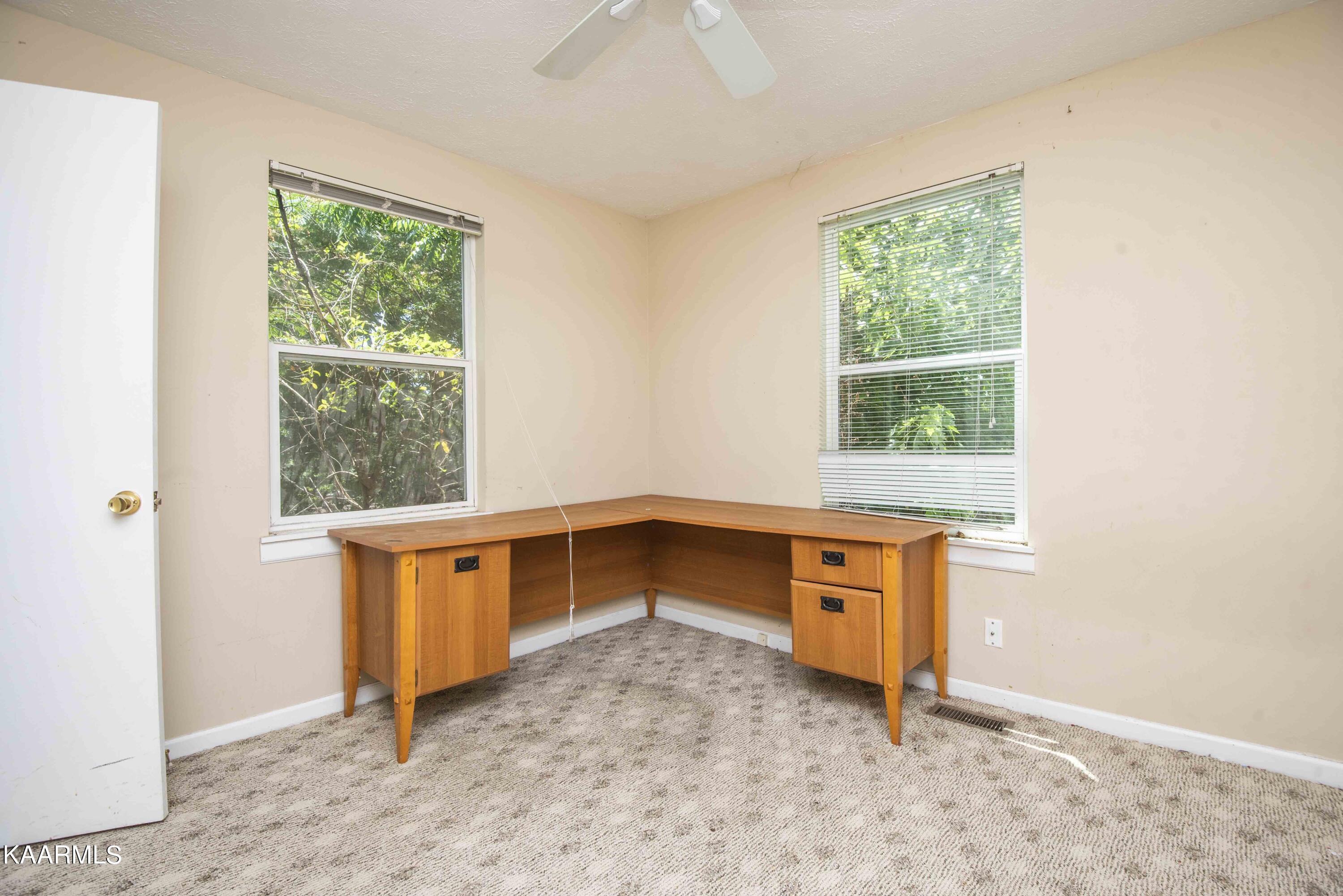 616 Hillview Road Knoxville, TN 37919 - Photo 8 of 31 bed 2_1