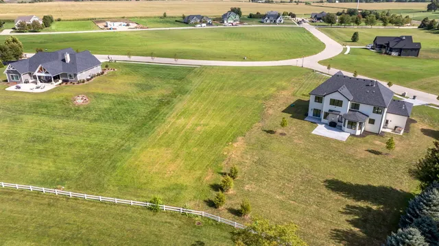 $175,000 | 7751 Bentgrass Circle, Yorkville, IL 60560