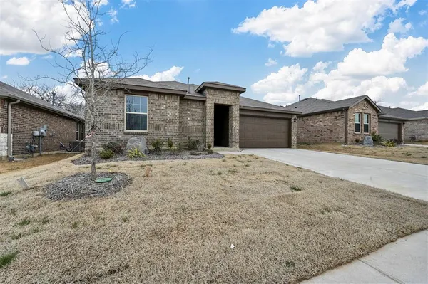 $1,695 | 2324 Burleson Road, Sherman, TX 75090