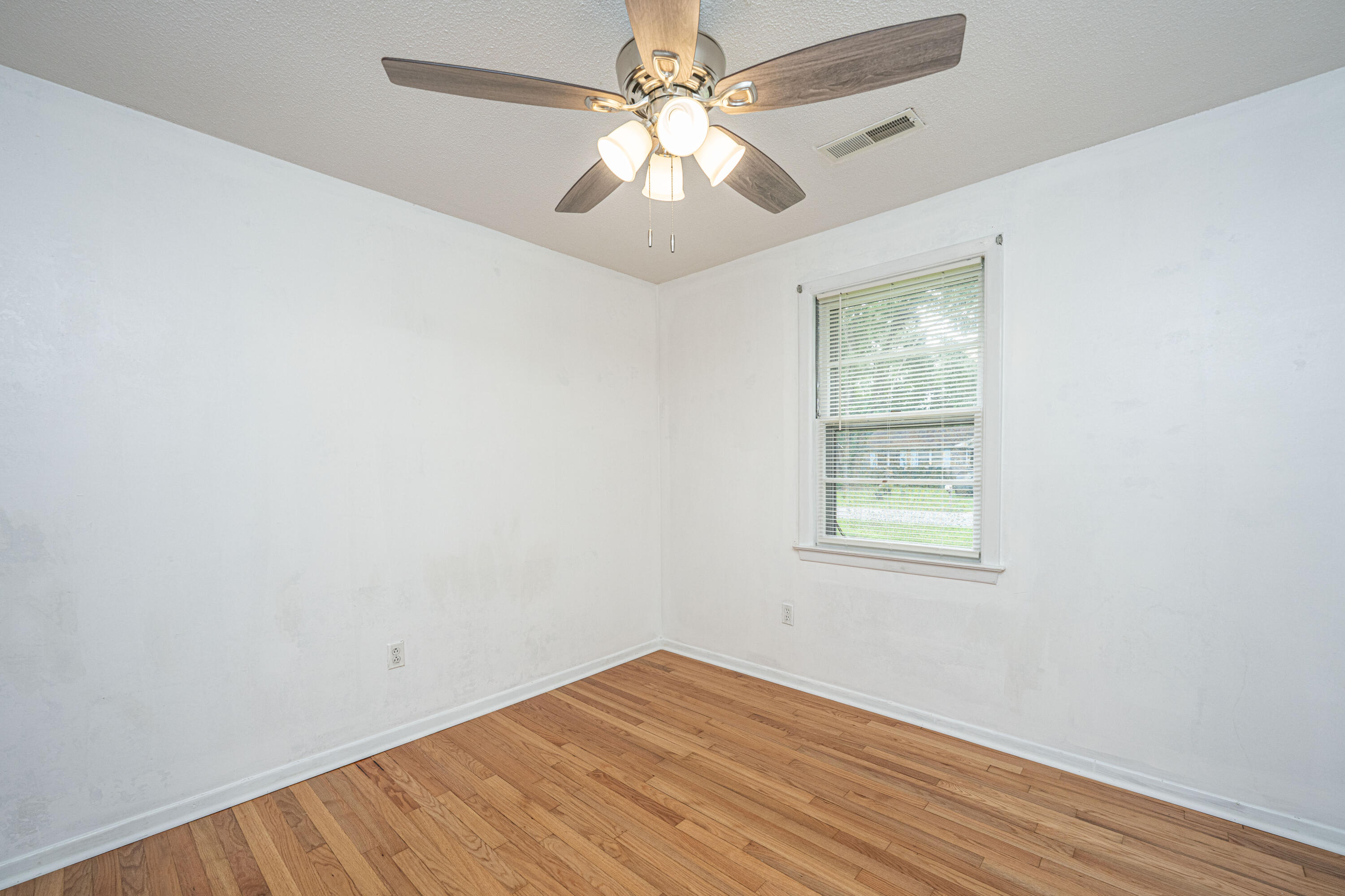 3142 Bonanza Road Charleston, SC 29414 - Photo 25 of 41 3142BonanzaRd029