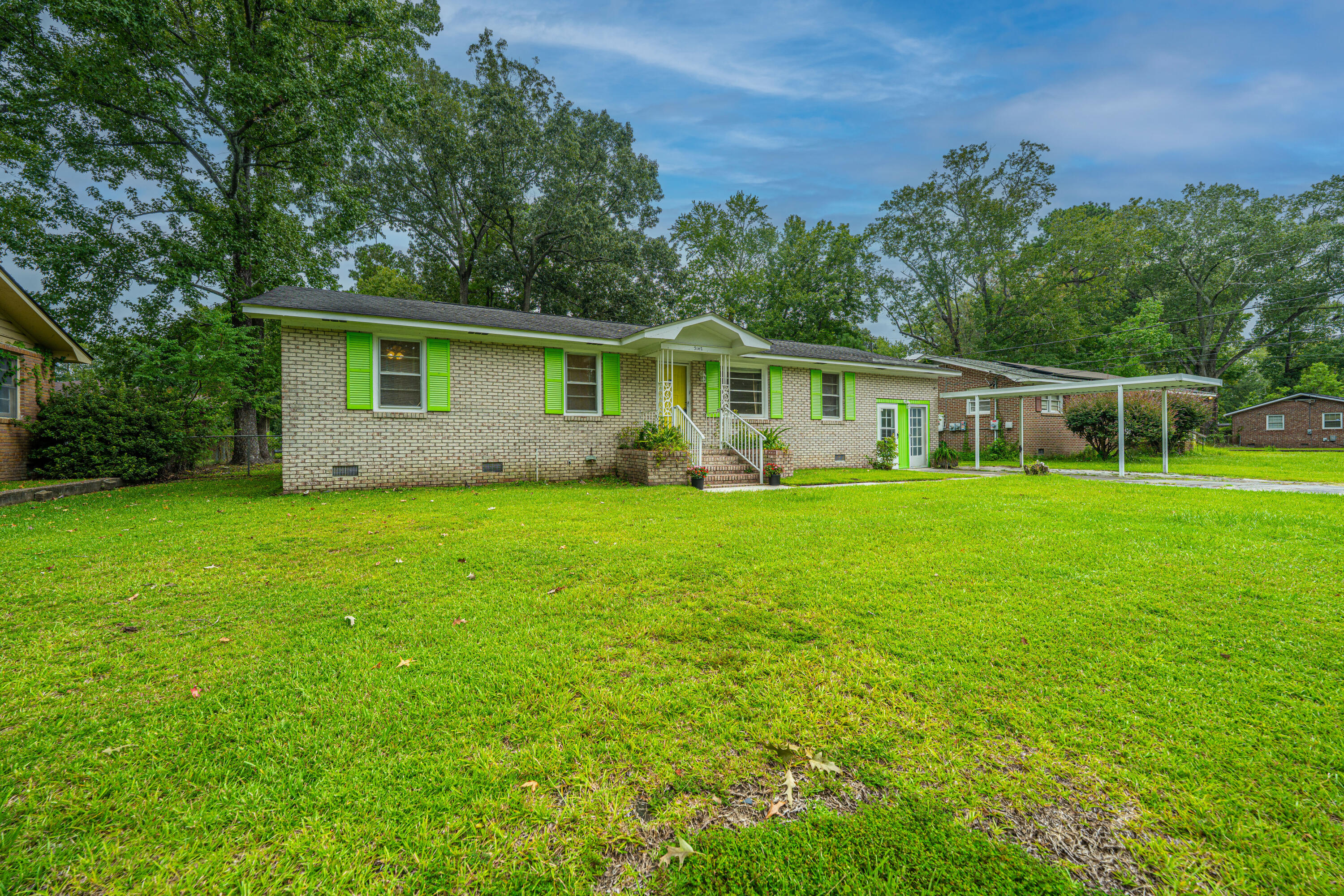 3142 Bonanza Road Charleston, SC 29414 - Photo 3 of 41 3142BonanzaRd001