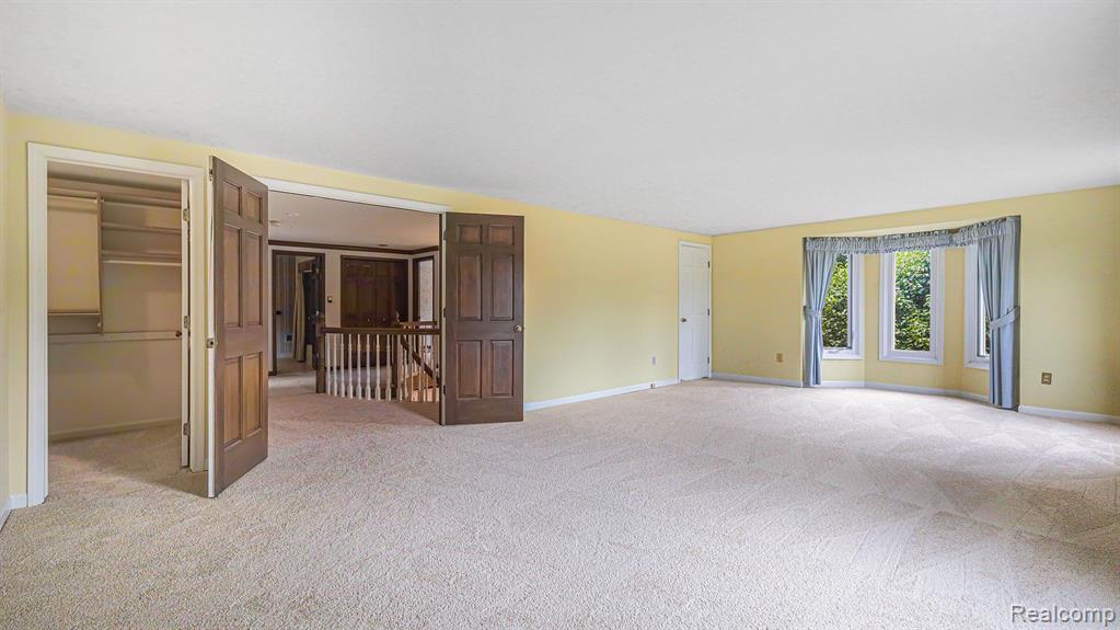 926 Stanford Circle Rochester Hills, MI 48309 - Photo 13 of 46