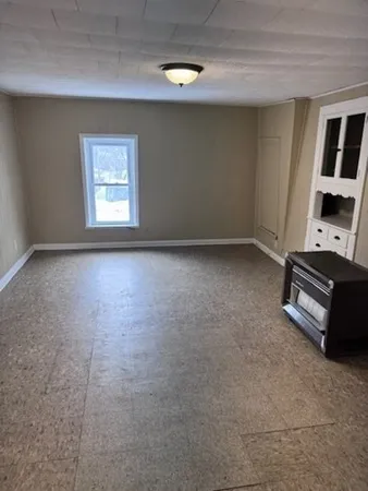 $2,450 | 308 Plantation Street, Unit 3, Worcester, MA 01604