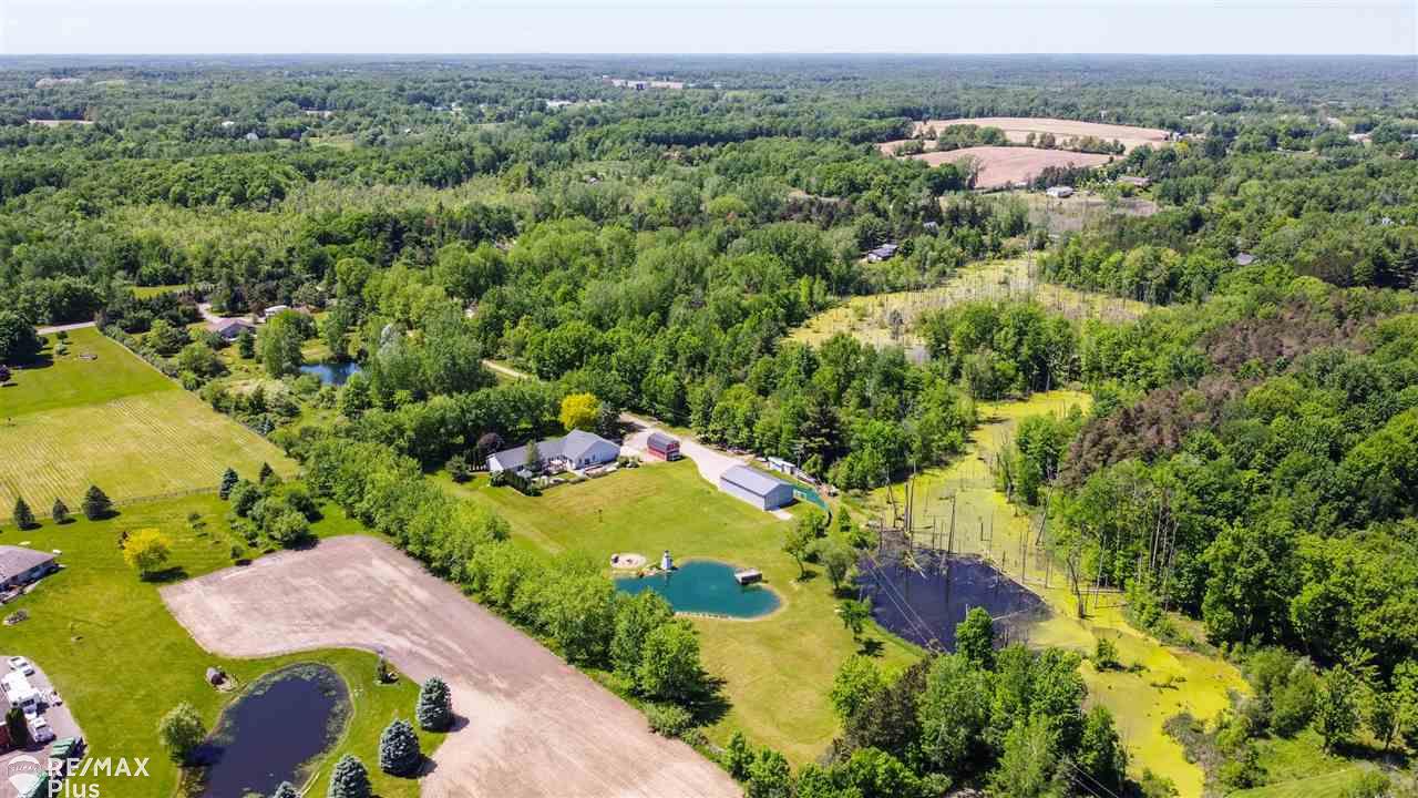 2625 South Lake Pleasant Road Metamora, MI 48455 - Photo 62 of 70 50076858-61.JPG