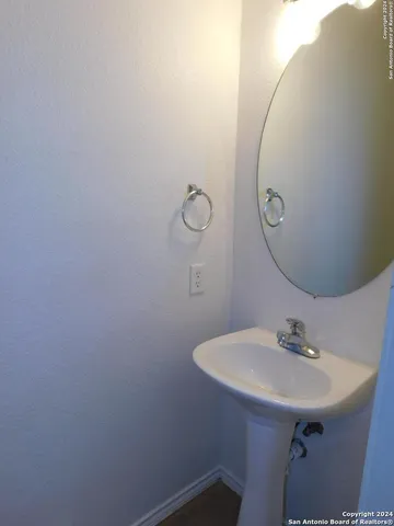 $1,950 | 5708 Mahogany Bay, Schertz, TX 78108