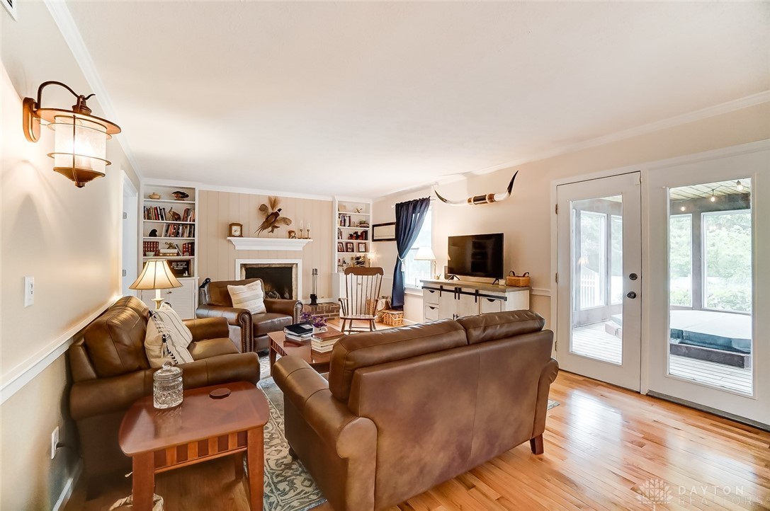 10030 Simms Station Road Dayton, OH 45458 - Photo 11 of 55 Gallery Image 11