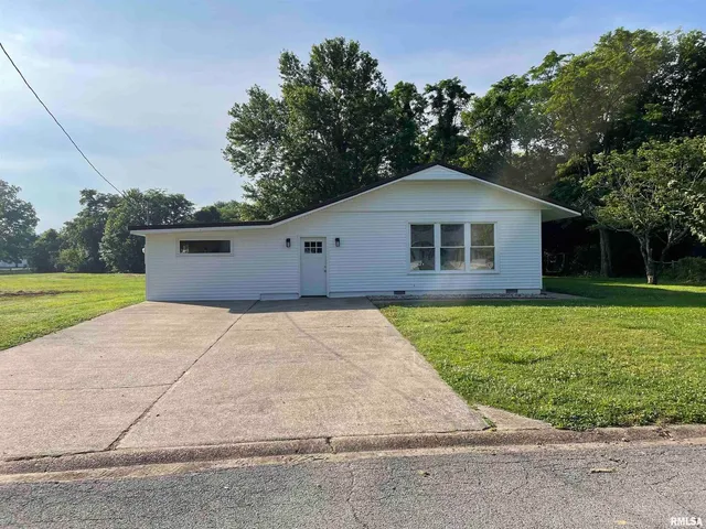$214,900 | 208 Dorris Drive, Metropolis, IL 62960