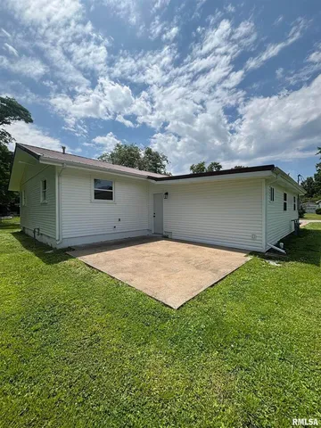 $214,900 | 208 Dorris Drive, Metropolis, IL 62960
