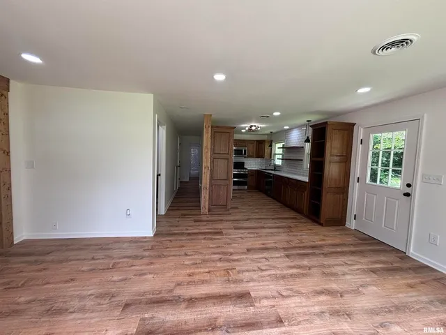 $214,900 | 208 Dorris Drive, Metropolis, IL 62960